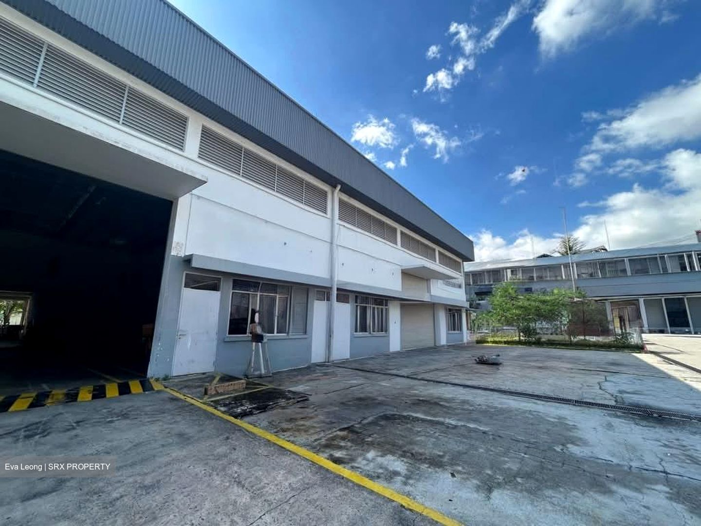 Loyang Industrial Estate (D17), Factory #579076421
